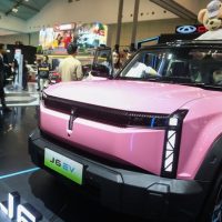 Chery J6 Listrik Offroad Laku Ratusan Unit di Pameran