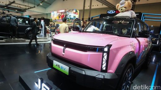 Chery J6 Listrik Offroad Laku Ratusan Unit di Pameran