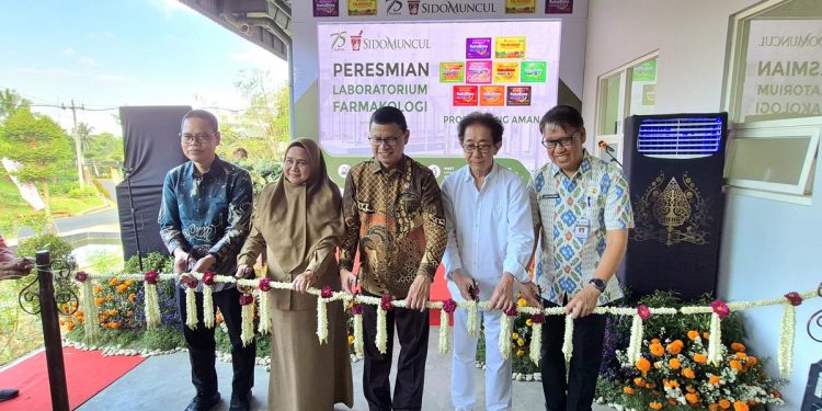 Produk Berizin Edar Aman Dikonsumsi BPOM Sido Muncul Perkuat Bukti Laboratorium Farmakologi