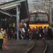 Jutaan Orang Naik KRL Setiap Hari Namun Risiko Ini Sering Diremehkan