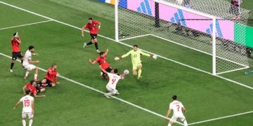 Aroma Konspirasi Mencuat Wasit Batalkan Gol Iran Gagal Lolos ke Fase Gugur