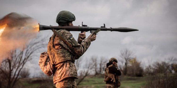Kekurangan Dana Ukraina Memaksa Kerja Sama dengan Kartel Narkoba Meksiko
