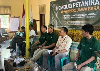 Rembug Tani di Tasikmalaya Perkuat Sinergi Demi Masa Depan Karet Rakyat