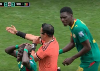 Kecaman Gary Neville terhadap penalti Belgia di Piala Dunia 2026 yang rugikan Senegal