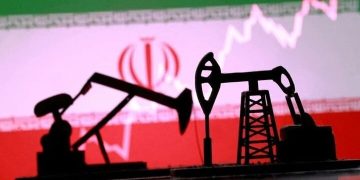 Harga Minyak Naik Setelah AS Cabut Izin Penjualan Minyak Iran