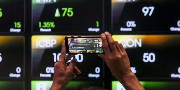 IHSG Kembali ke Level 6000 dengan Kenaikan 4,24%, Kapitalisasi Pasar Rp10.749 Triliun