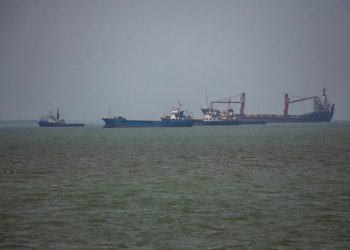 Iran Mengkritik Oman Tentang Pengumuman Koridor Pelayaran Selatan di Selat Hormuz