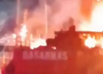 Kapal Basarnas Terbakar di Muara Baru, 14 Unit dan 70 Personel Pemadam Dikerahkan