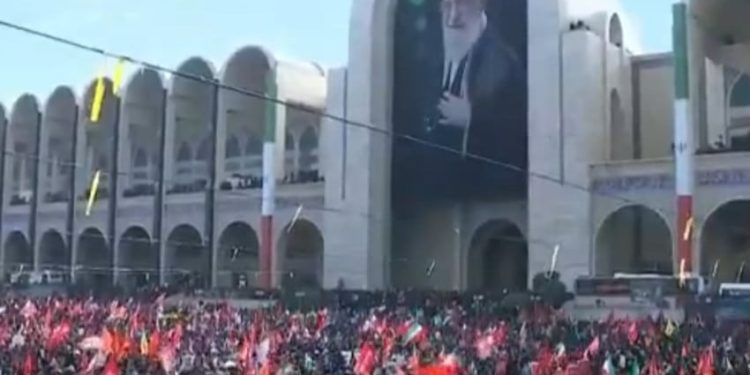 Mengapa Jenderal Iran Bertekad Membalas Kematian Khamenei?
