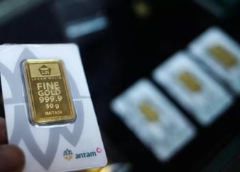 Kilau Emas Meredup, Hari Ini Turun Lagi Rp20000 per Gram