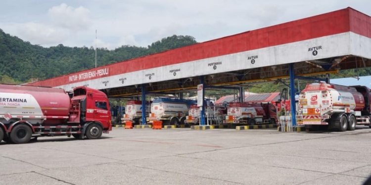 Kondisi Jalur Distribusi Membaik, Penyaluran BBM di Sumatera Barat Stabil Kembali