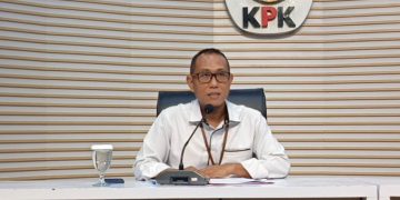 Tiga Tersangka Kasus Suap Dana Hibah Pokmas Ditahan KPK di Jawa Timur