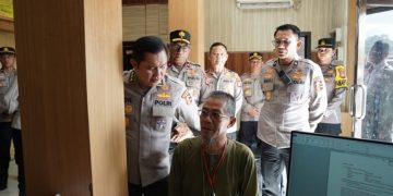 Tingkatkan Pelayanan, Kapolri Dorong Transformasi Hotline 110 dan Command Center