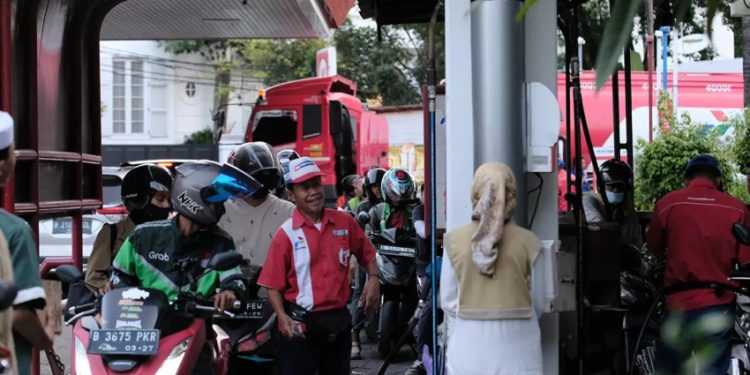 Kebijakan Energi Berkelanjutan untuk Lingkungan dan Kesejahteraan