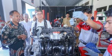 Mesin Diesel dan Bensin Kini Jadi Alat Peraga di Dua SMK Lombok, Simak Alasannya