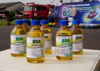 Lifting Perdana BBM B50 dari Kilang Kasim dan Plaju oleh Pertamina Patra Niaga