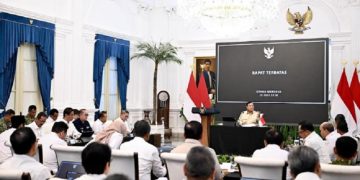 Prabowo Pimpin Rapat 5 Jam Koperasi Desa Merah Putih di Istana dan Hasilnya