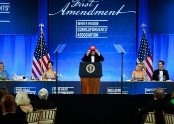 Siapa dan Apa yang Mempengaruhi Keputusan Trump Menghentikan Perang Iran