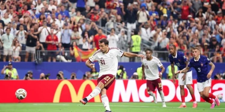 Spanyol Bobol Gawang Prancis di Babak Pertama, Penalti Oyarzabal Jadi Penentu