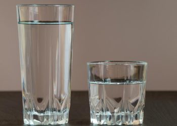 Air Demineral dan Air RO untuk Konsumsi Sehari-hari Menurut WHO
