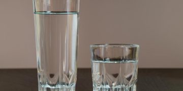 Air Demineral dan Air RO untuk Konsumsi Sehari-hari Menurut WHO