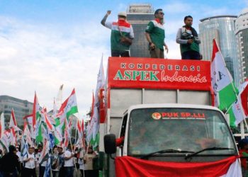 RUU Ketenagakerjaan Perlu Cegah PHK Massal dan Lindungi Hak Pesangon