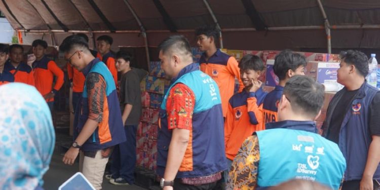 BKI dan IDSurvey Kirim Bantuan Kesehatan dan Pakaian ke NTT