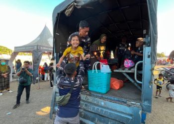 237 Pengungsi Gempa NTT M7,7 di Maumere Kembali ke Rumah