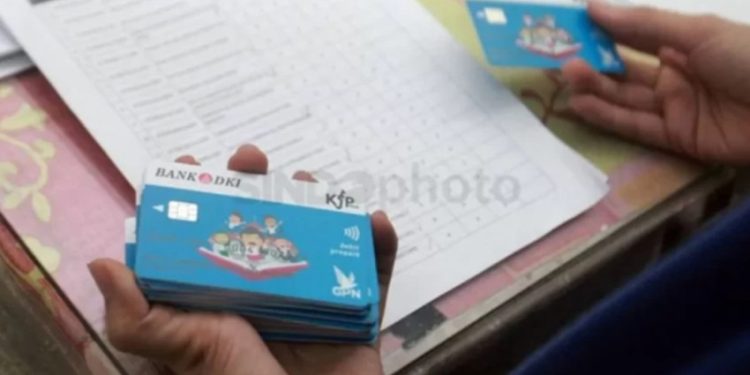 Tutup Rekening KJP Plus untuk Siswa Lulus, Siapkan 8 Dokumen Ini
