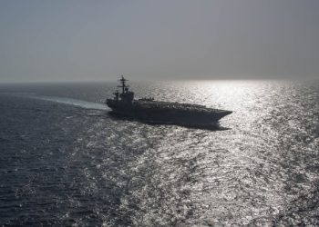 Prajurit AS Hadapi Sanksi Disipliner Usai Coba Bunuh Diri di Kapal Induk USS Abraham Lincoln