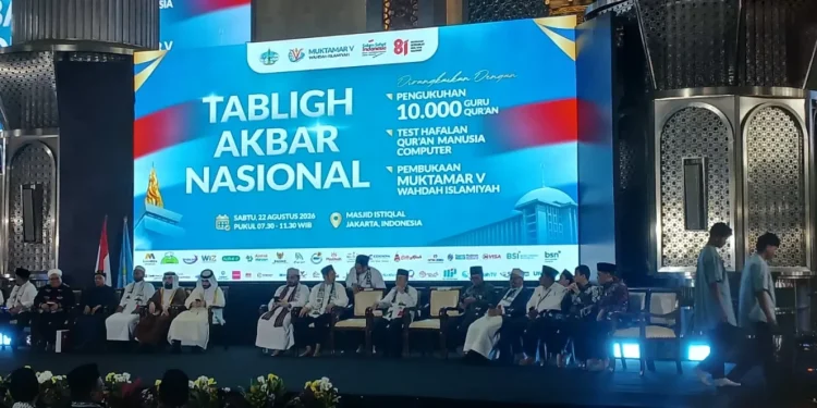 Dai Nasional Hadiri Tabligh Akbar dan Pembukaan Muktamar V Wahdah Islamiyah