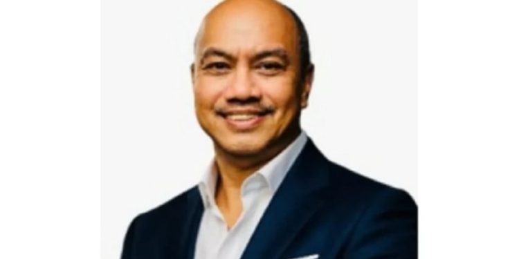 Memarkir Dana atau Membiayai Sektor Nyata