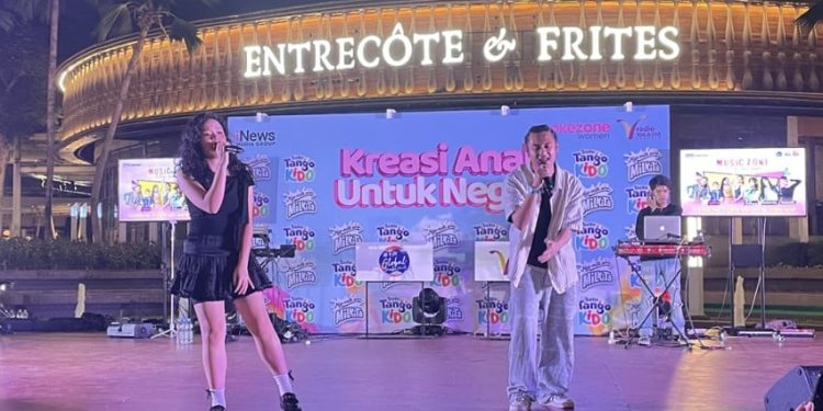Duet Bastian Steel dan Romaria Tutup Musiczone dengan Meriah