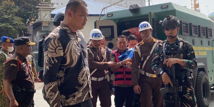 Tunggu Putusan Praperadilan Saja