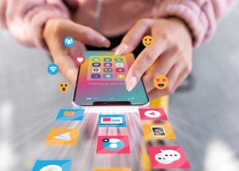 Fenomena Media Sosial Sebagai Sarana Pamer Amal Apakah Diperbolehkan