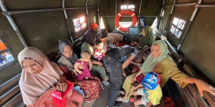 Gempa Susulan di NTT Capai 7.029 Kejadian, Jumlah Pengungsi Mencapai 185.113 Orang