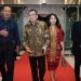 Hary Tanoesoedibjo Hadiri HUT RCTI Ke-37 Tampil Elegan Bersama Liliana
