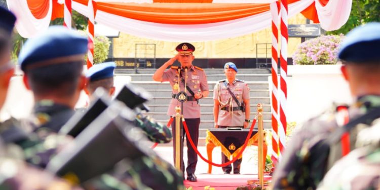 Pimpin Upacara Hari Juang Polri 2026 di Surabaya oleh Kapolri