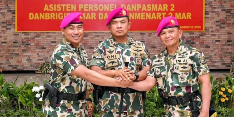 Kolonel Marinir Agus Nyubianto Resmi Jadi Komandan Resimen Artileri 2 Marinir