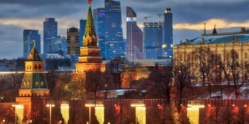 Kutukan Agustus di Rusia dan Upaya Putin Menghadapinya