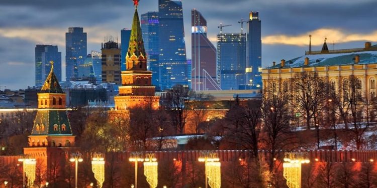 Kutukan Agustus di Rusia dan Upaya Putin Menghadapinya
