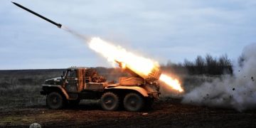 Mengapa Inggris Tetap Membantu Ukraina Saat Banyak Negara NATO Tak Mau Berkonflik dengan Rusia?