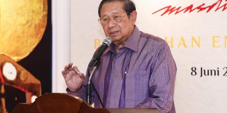 Sedang Melakukan Pemeriksaan Kesehatan