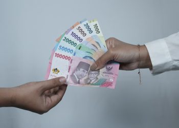 Tabungan Warga RI Diprediksi Melambat: Tingginya Kemauan Namun Terbatas Kemampuan