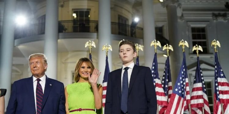 TV Iran Tampilkan Cara Bunuh Anak Presiden Trump dengan Hadiah Rp177 Miliar