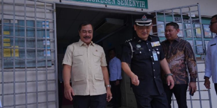 Pastikan Percepatan Pemulangan 46 PMI Masalah dari Malaysia oleh Agus Andrianto