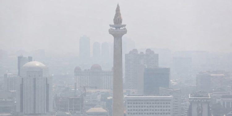 Defisit Transaksi Berjalan Mencapai 3,3%, Apakah Ekonomi Indonesia Dalam Kondisi Baik?