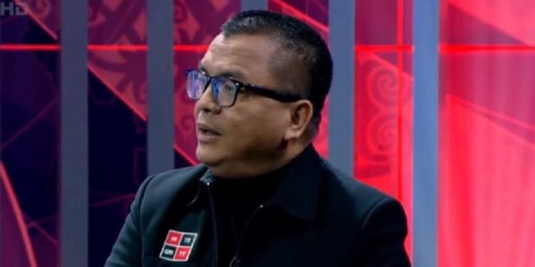 Sorotan Denny Indrayana Terhadap Pasal 18 Ayat 3 PKPU dalam Gugatan Pendidikan Gibran