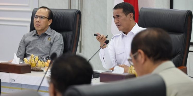 Kebijakan Menentukan Arah Bangsa di Hadapan Peserta Didik Sespimti oleh Mentan Amran