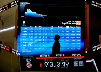 IHSG Hari Ini Ditutup di 6.298, Terjatuh Sebanyak 487 Saham